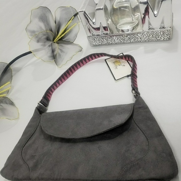 VICTORIA'S SECRET SMALL PURSE - Picture 6 of 8